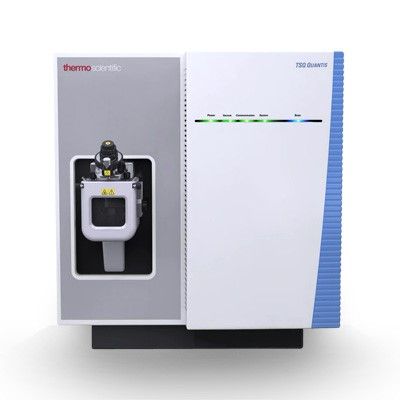 Spektrometr masowy TSQ Quantis Plus typu potrójny kwadrupol sprzężony z chromatografem cieczowym (w uzgodnionej konfiguracji)