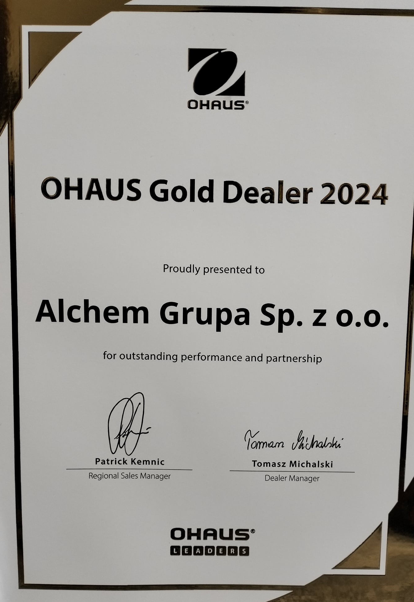 Złoty dystrybutor OHAUS